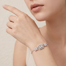 Load image into Gallery viewer, Diamond Jewellery Bracelet
