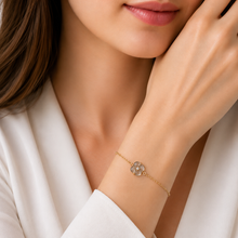 تحميل الصورة إلى عارض المعرض، Diamond Pearl Jewellery Bracelet
