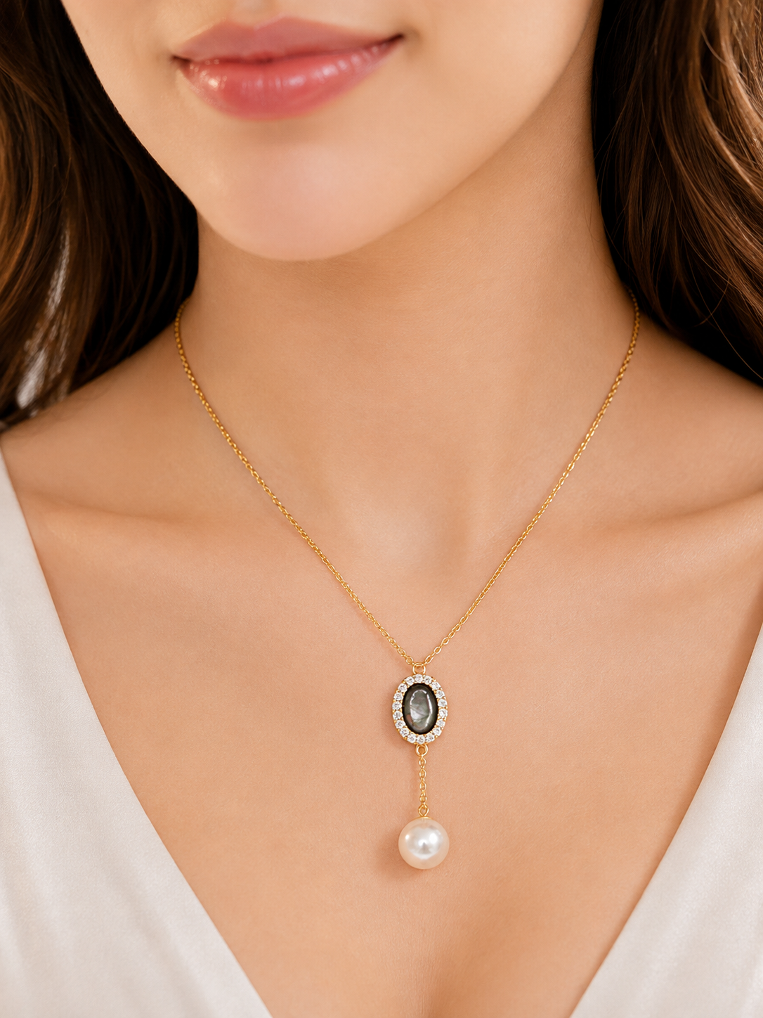 Diamond Pearl Jewellery Necklace