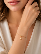 Load image into Gallery viewer, Gold Jewellery Bracelet
