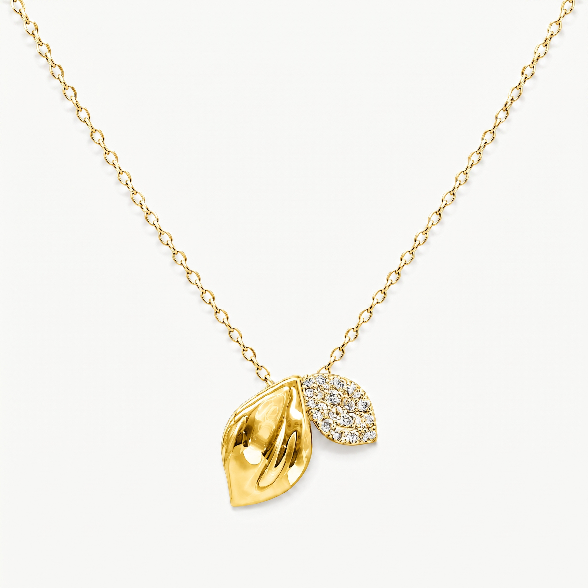 Diamonds Jewellery Necklace
