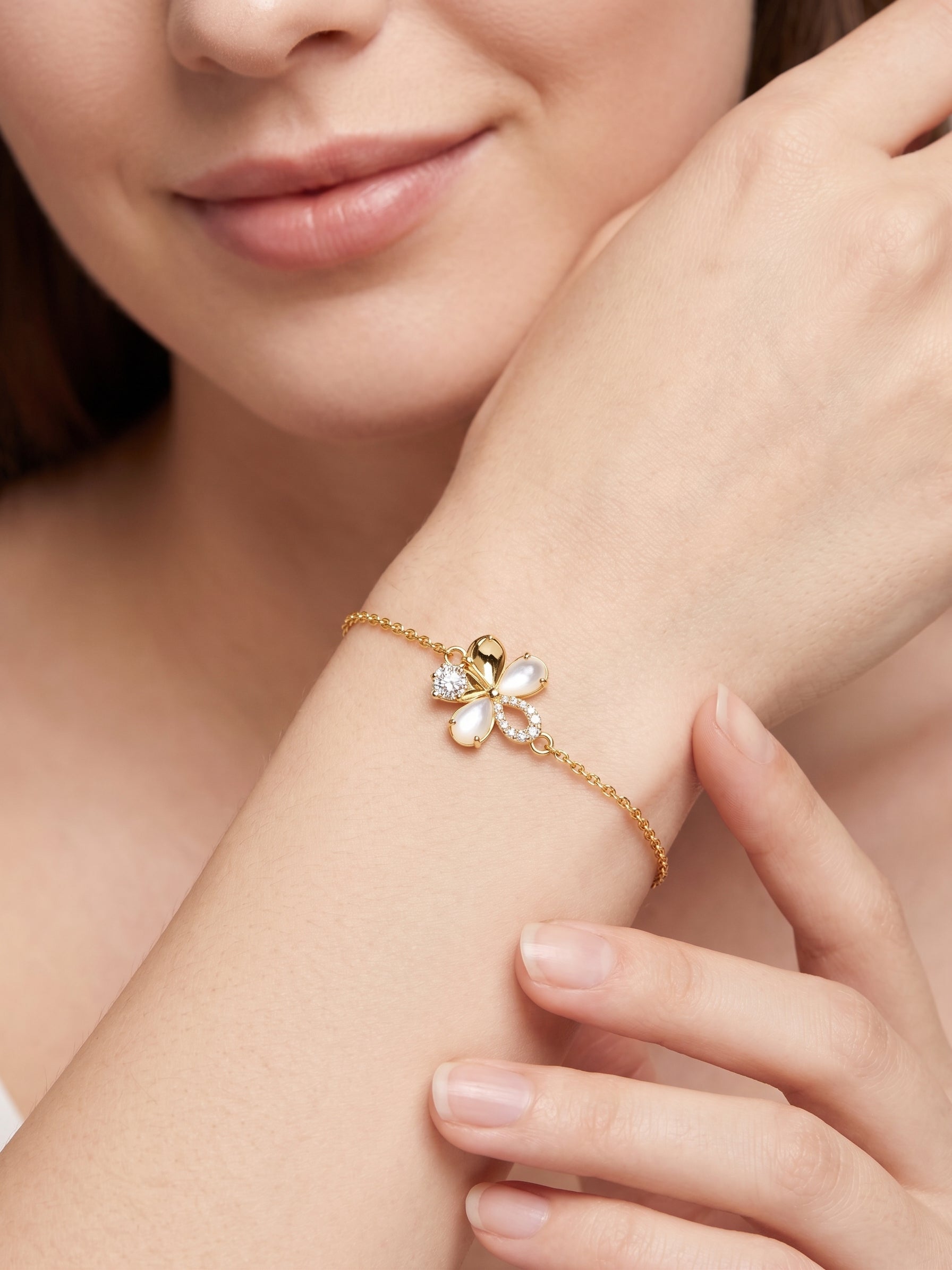 Diamond Pearl Jewellery Bracelet