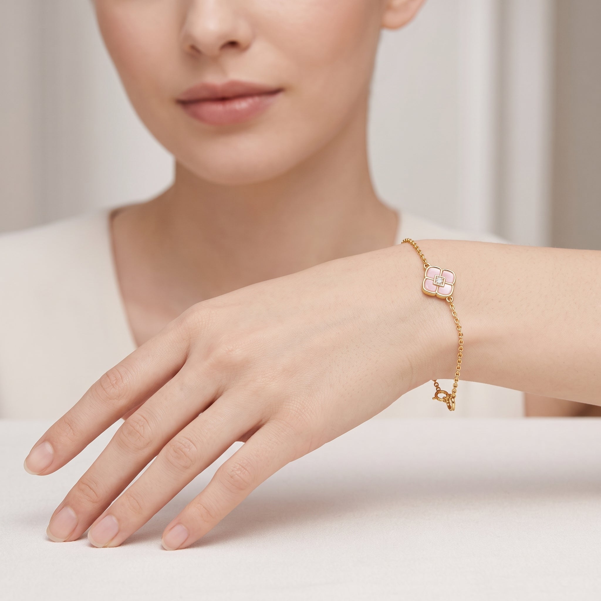 DIAMOND PEARL JEWELLERY BRACELET