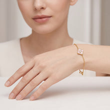 تحميل الصورة إلى عارض المعرض، DIAMOND PEARL JEWELLERY BRACELET

