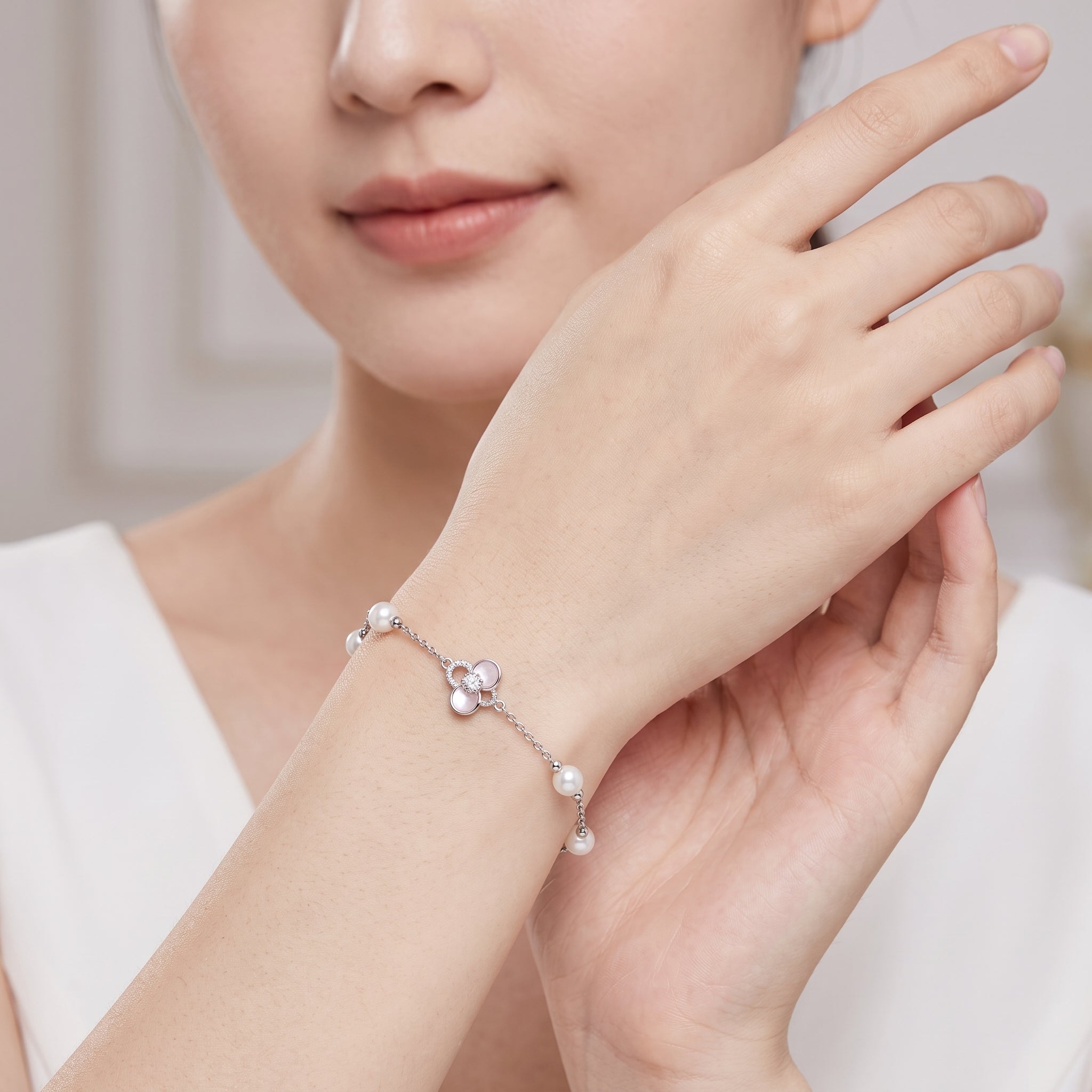 Diamond Pearl Jewellery Bracelet