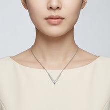 Load image into Gallery viewer, Diamonds Jewellery Necklace
