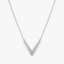 Load image into Gallery viewer, Diamonds Jewellery Necklace
