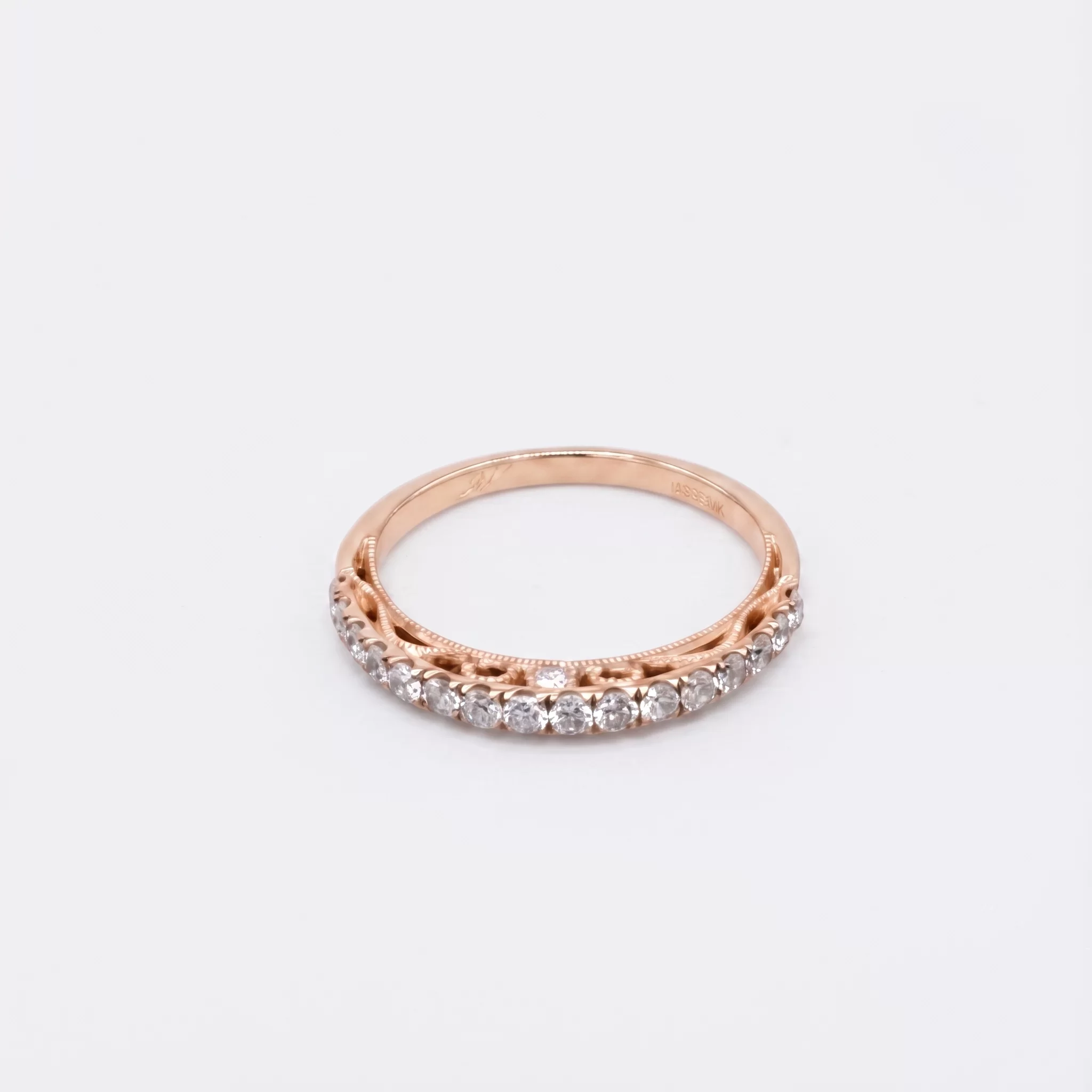 DIAMOND JEWELLERY RING